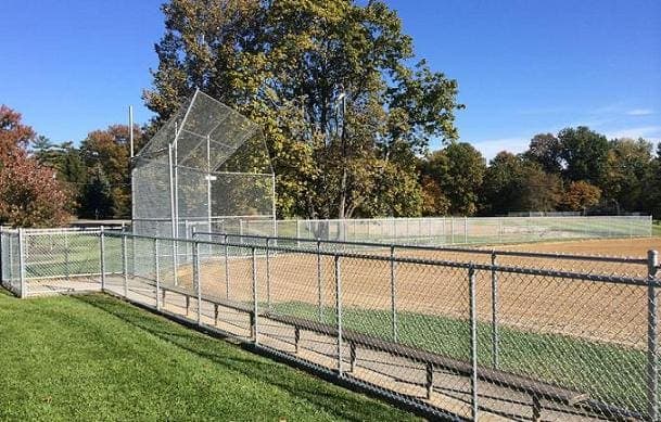 Galvanized baseball field chain-link fence - Model 512